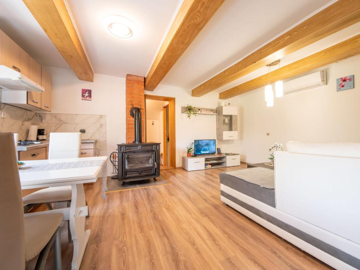 Holiday Home Tina By Interhome Tounj Extérieur photo